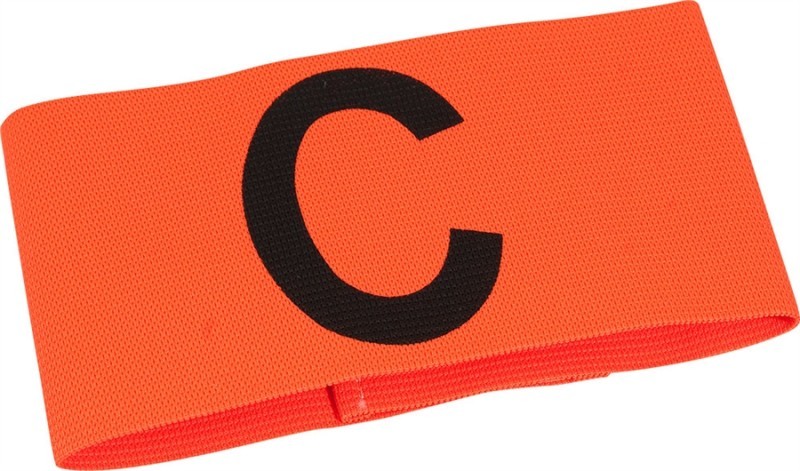 Футбольный мяч DERBYSTAR Kapitnsbinde оранжевый 2190₽