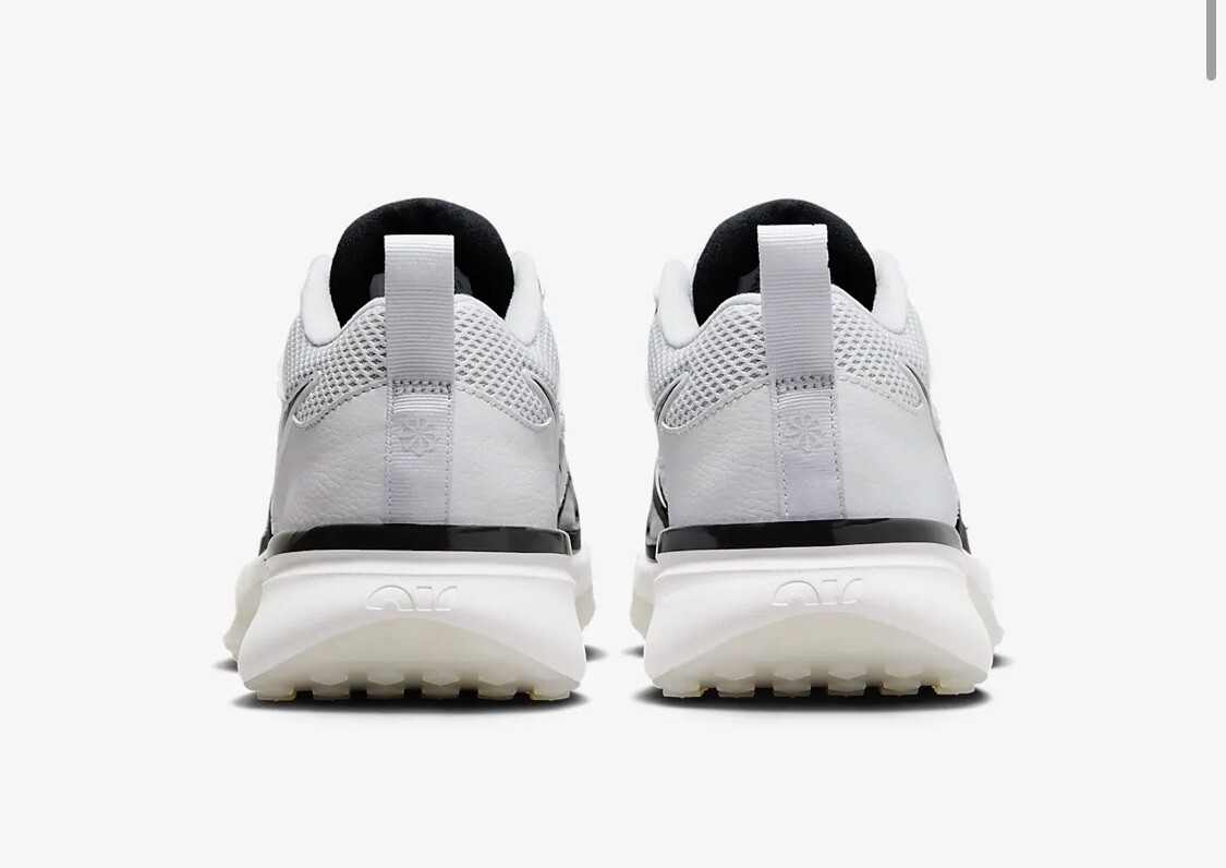 Size 6.5 - Nike Air Zoom Diamond Elite Turf White Iridescent