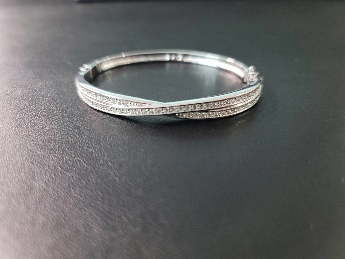Pre Owned SWAROVSKI Twist Edith Bangle