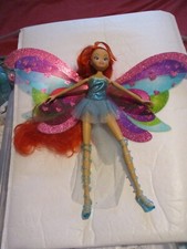 POUPEE WINX " BLOOM, HARMONIX