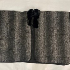 Tweed Poncho Cape Wrap Woman's One Size Black White Heavy Weight Fur Collar