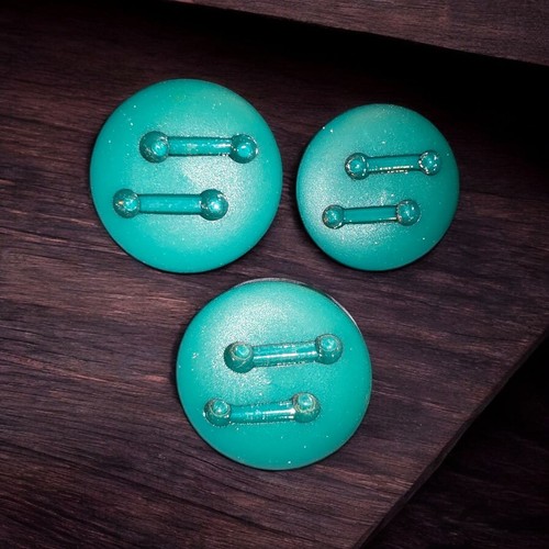 Large Forest Green Buttons Set Of 3 Metal Loop on Back (504} - Picture 2 of 6
