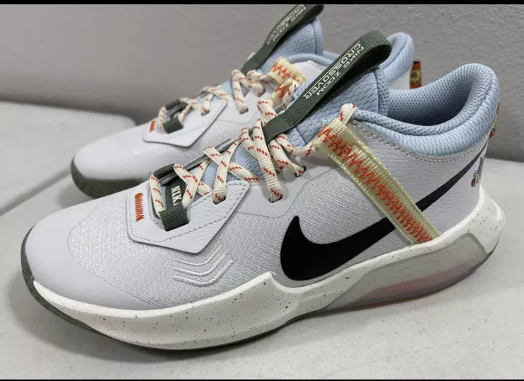 Nike crossover hotsell shoes