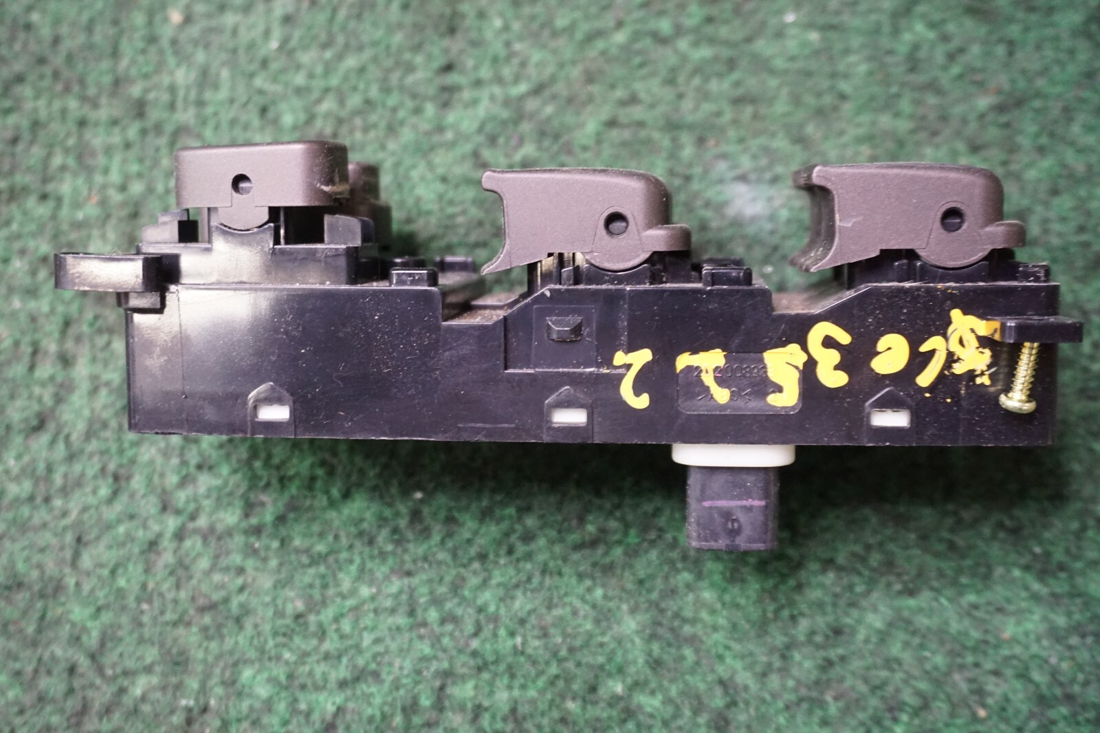 2008 - 2010 Hyundai Sonata Master Power Window Switch OEM 