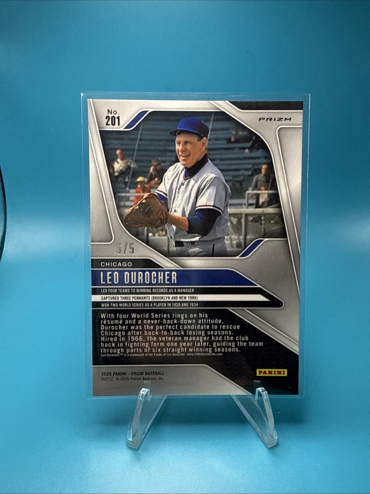 Béisbol Panini Prizm 2025 Leo Durocher negro dorado Prizm SSP #5/5 Chicago Cubs Foto 2 de 2
