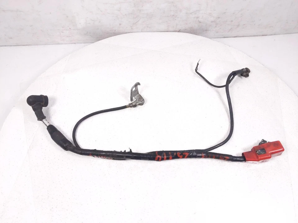 Arnés de cable de batería positivo Subaru Impreza 2002-2007 - 2,0T 81601Fe030 Foto 2 de 4