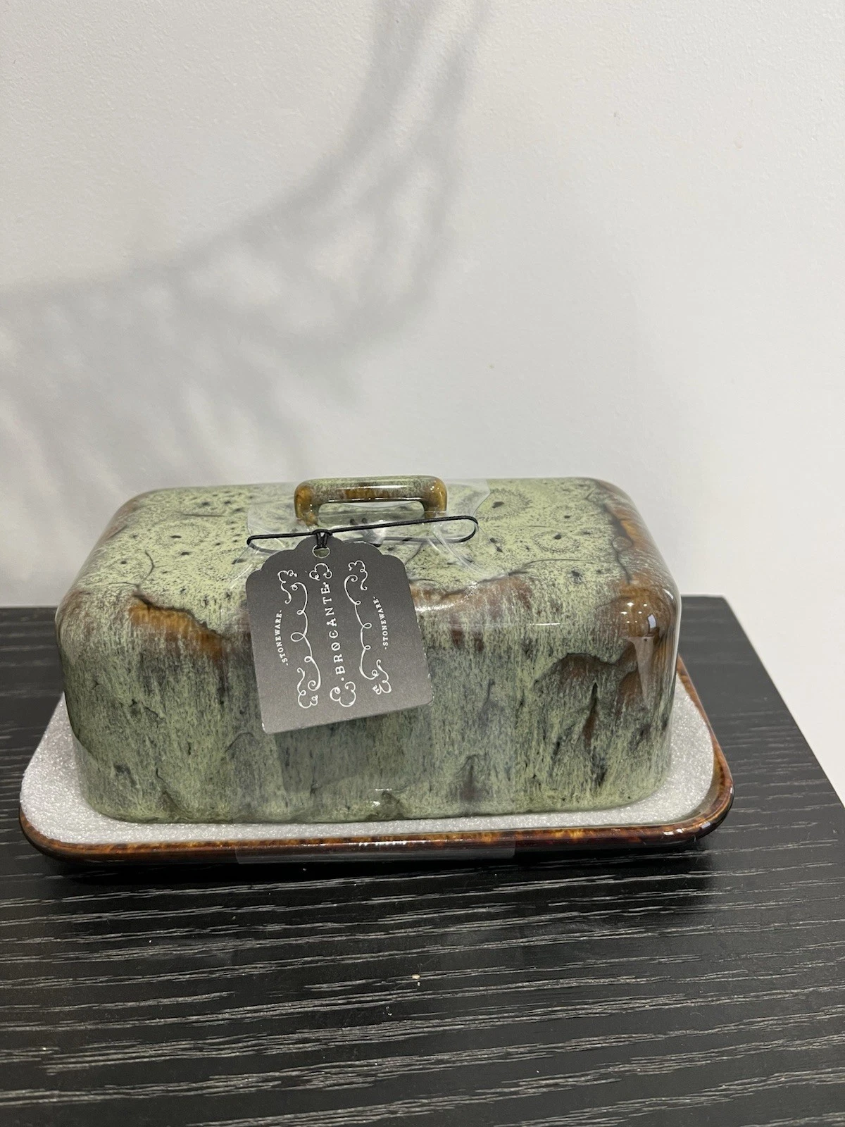 BROCANTE Green Reactive Glazing Butter Dish 8x19cm
Opens in a new window or tab