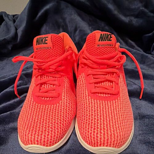 Nike Revolution 4 Men's Red/White/Black Mesh Lace-Up Low Top Sneakers 2017
