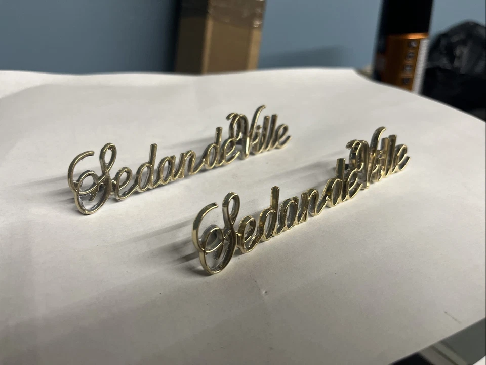 1972-84 CADILLAC "SEDAN DEVILLE" ROOF SCRIPT W/ PINS EMBLEM FRESH 24K PLATED - Image 3 of 4