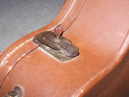 LIFTON, GEIB, ESS & ESS, HARPTONE, EXCELSIOR GITARRENKOFFER 151 SCHLÜSSEL - Bild 2 von 9
