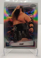 2021 TOPPS CHROME WWE REFRACTOR #21 Ivar wrestling card