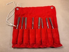 AMT 8 Pc Wood Carving Hand Chisel / Gouge Set in Red Roll -FREE SHIPPING