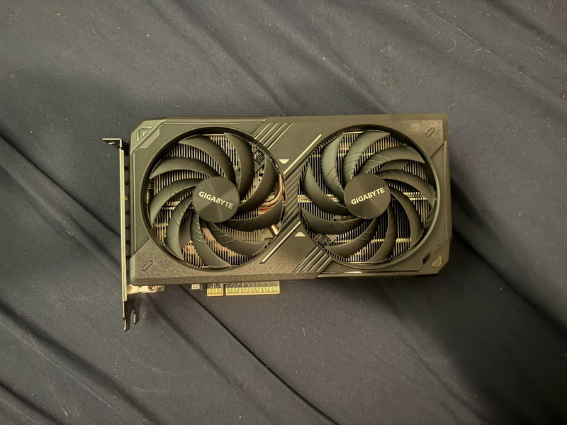 Gigabyte GeForce RTX 5060 Ti WINDFORCE 16GB GDDR7 Graphics Card