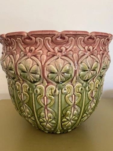 Weller Majolica  Jardinere green / pink vintage planter pottery 11’ Inches wide