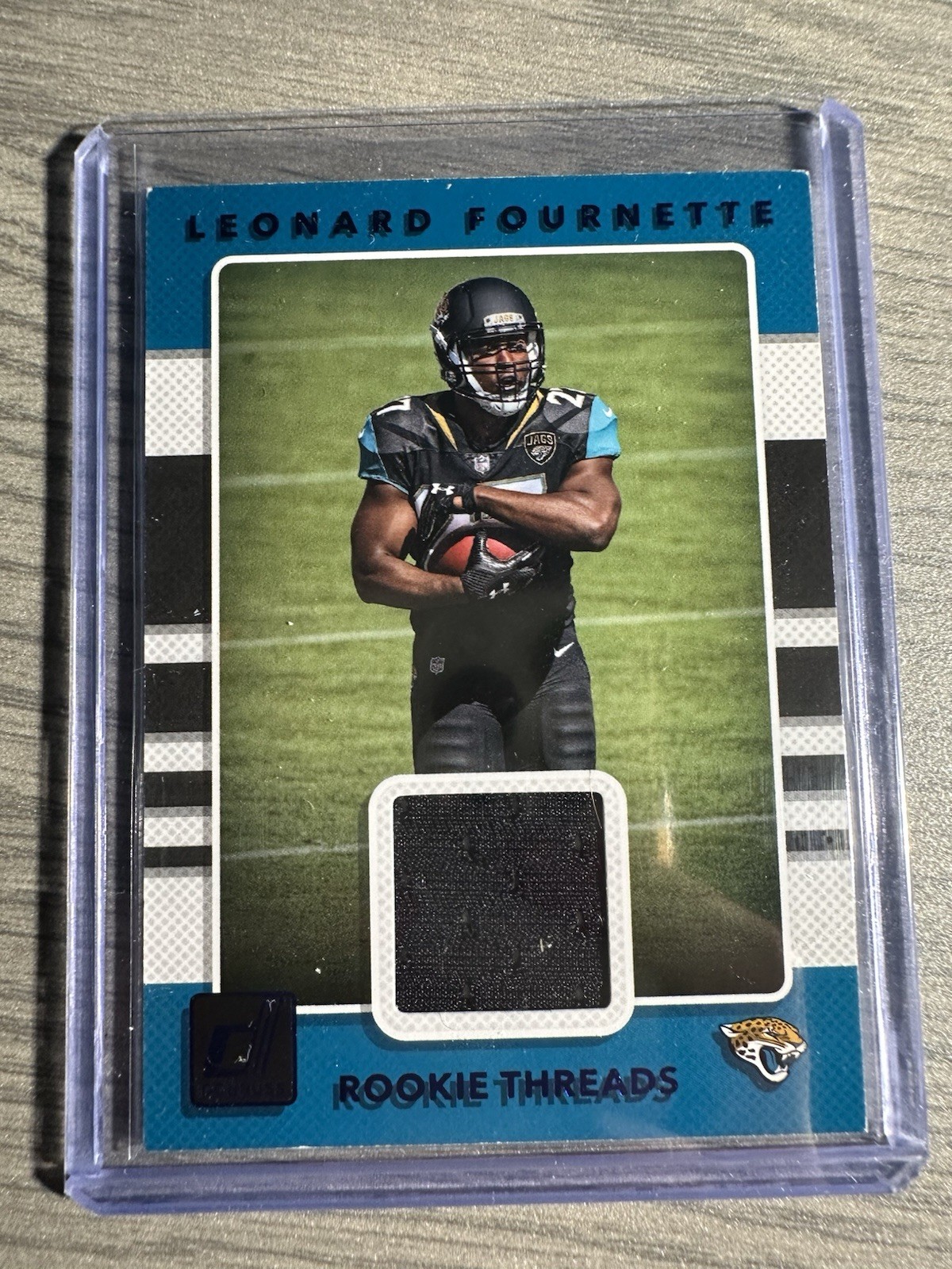 Leonard Fournette Panini Donruss Rookie Threads #2 Blue