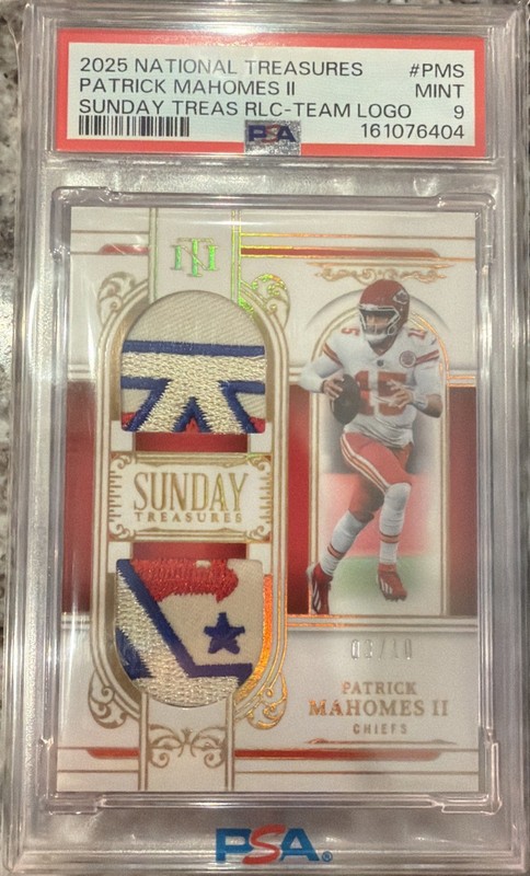 2025 Panini National Treasures Patrick Mahomes Sunday Treasures Gold /10 PSA 9