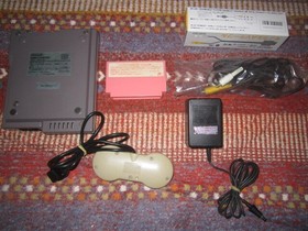 Nintendo New Famicom Console w Controllers AC Adapter AV Cable Tested