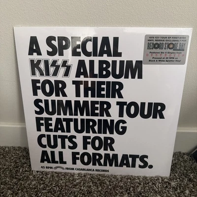KISS- A SPECIAL KISS TOUR EP 1976 Record Store Day 2026 splatter vinyl - Image 1 of 4