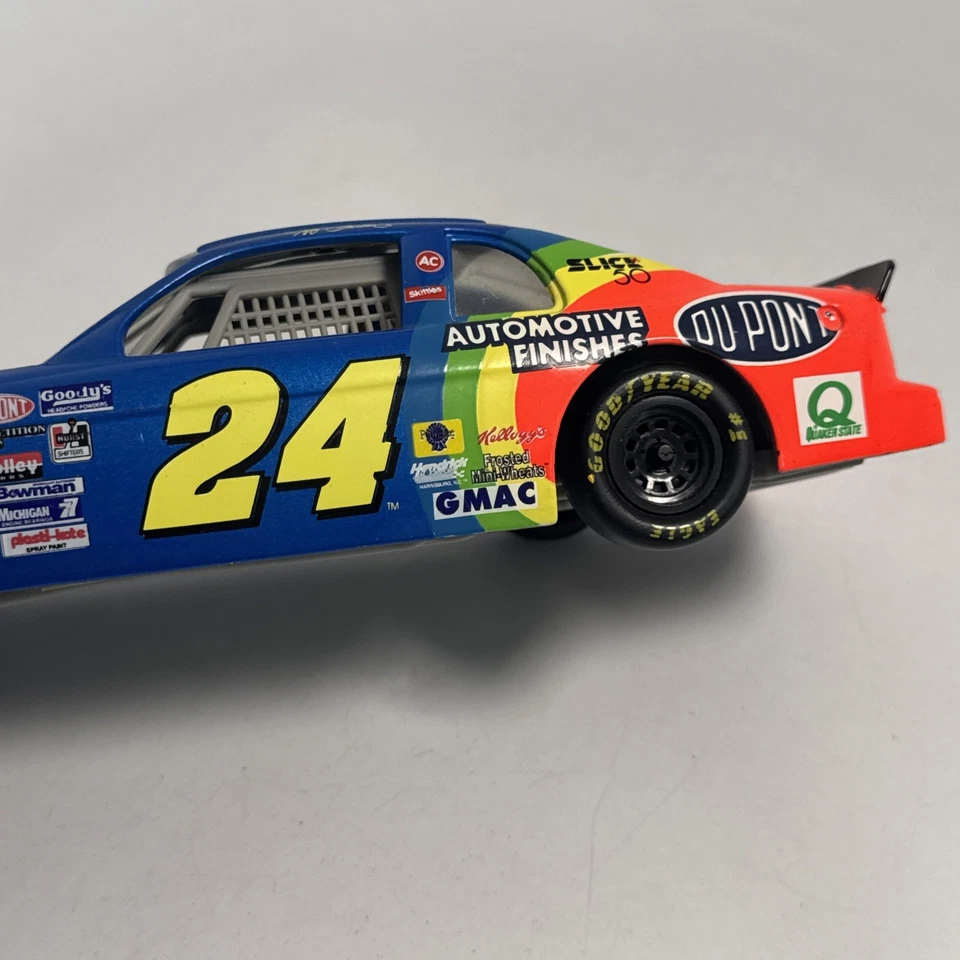1991 Revell NASCAR JEFF GORDON carro de metal fundido escala 1:24 DuPont Clean - Imagem 3 de 4