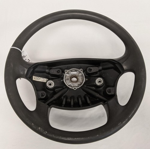 Used Freightliner Cascadia P3 18" Steering Wheel - P/N A14-15884-002
