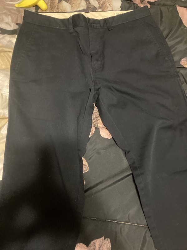 Haggar Slim Fit Life Khaki Size 34/32 Navy