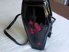 WOMENS HALLOWEEN COFFIN PURSE W/SHOULDER STRAP,  BLACK - NEW