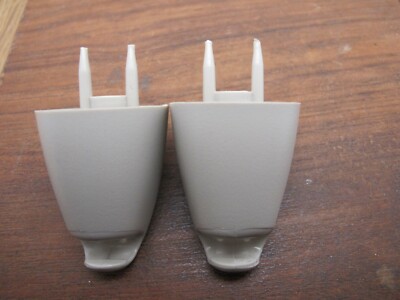 1996 - 2007 Mercury Sable Cream Tan Sun Visor Clips (2)  Both Sides