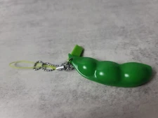 Peas In A Pod Keychain Green Bean Vegetable Cute Gift Pea Soybean Fidget Stress
