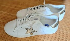VINTAGE HAVANA EST 1954 Women s Gold Star Sneakers Size 7.5
