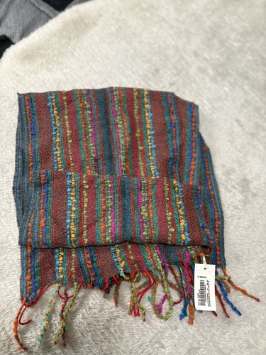 Sciarpa Antarah Boucle Alpaca Multicolore Nuova con etichette - Foto 2 di 7