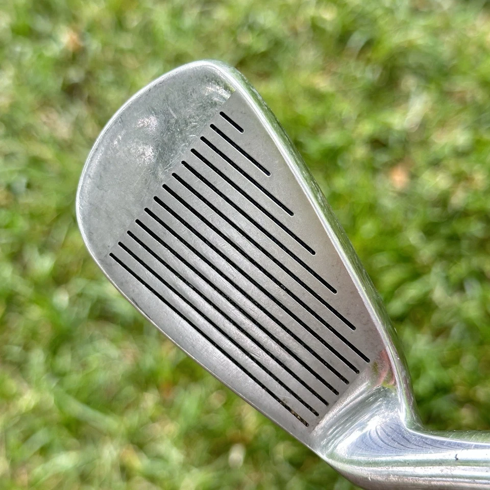 Affinity Crave 8 Iron Regular Steel Shaft 35 1/4” Right Hand - Image 3 of 4