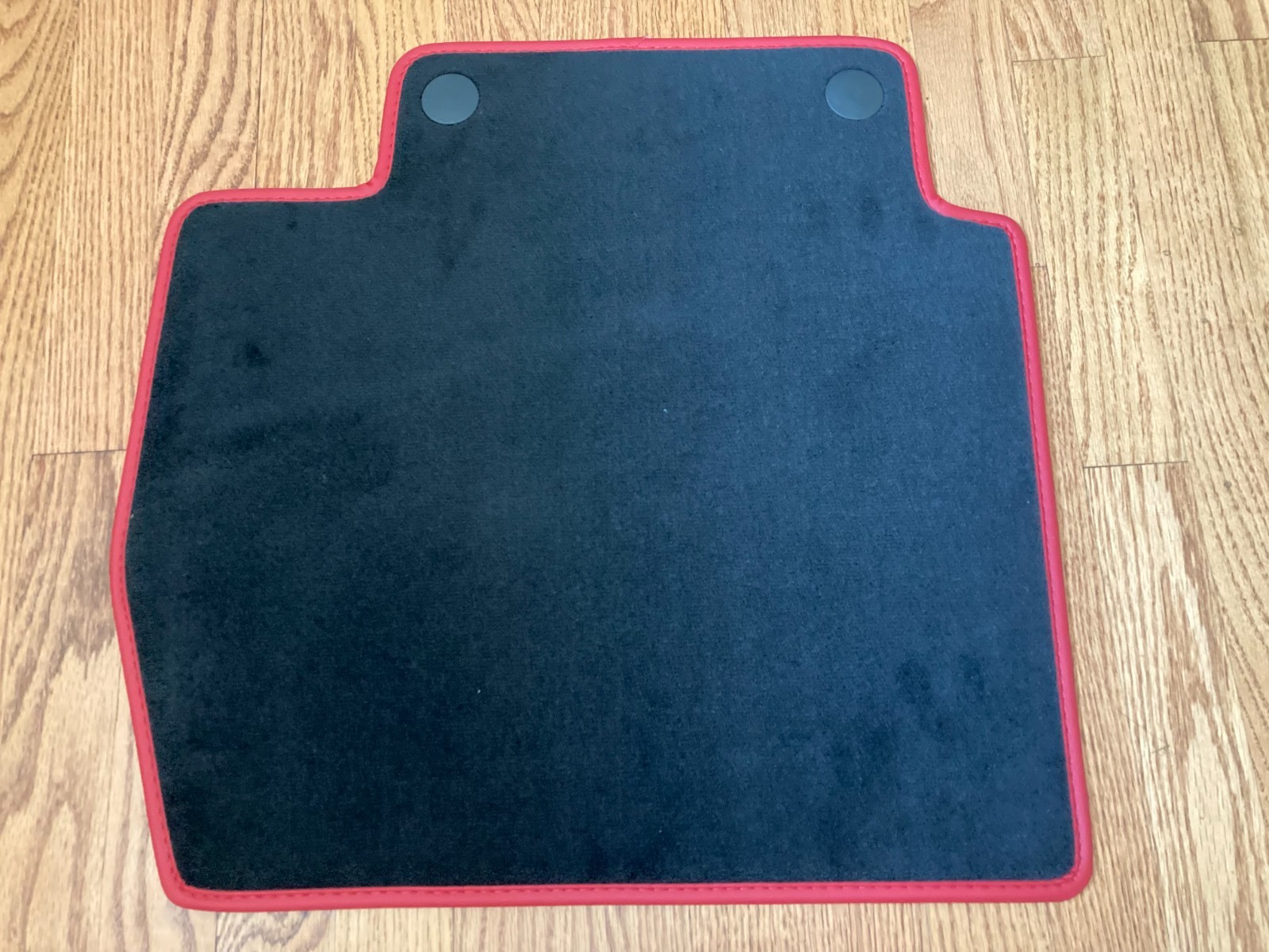 OEM NOS MASERATI 4 PIECE BLACK W/RED TRIM CARPET SET FOR GRAN TURISMO 969042400