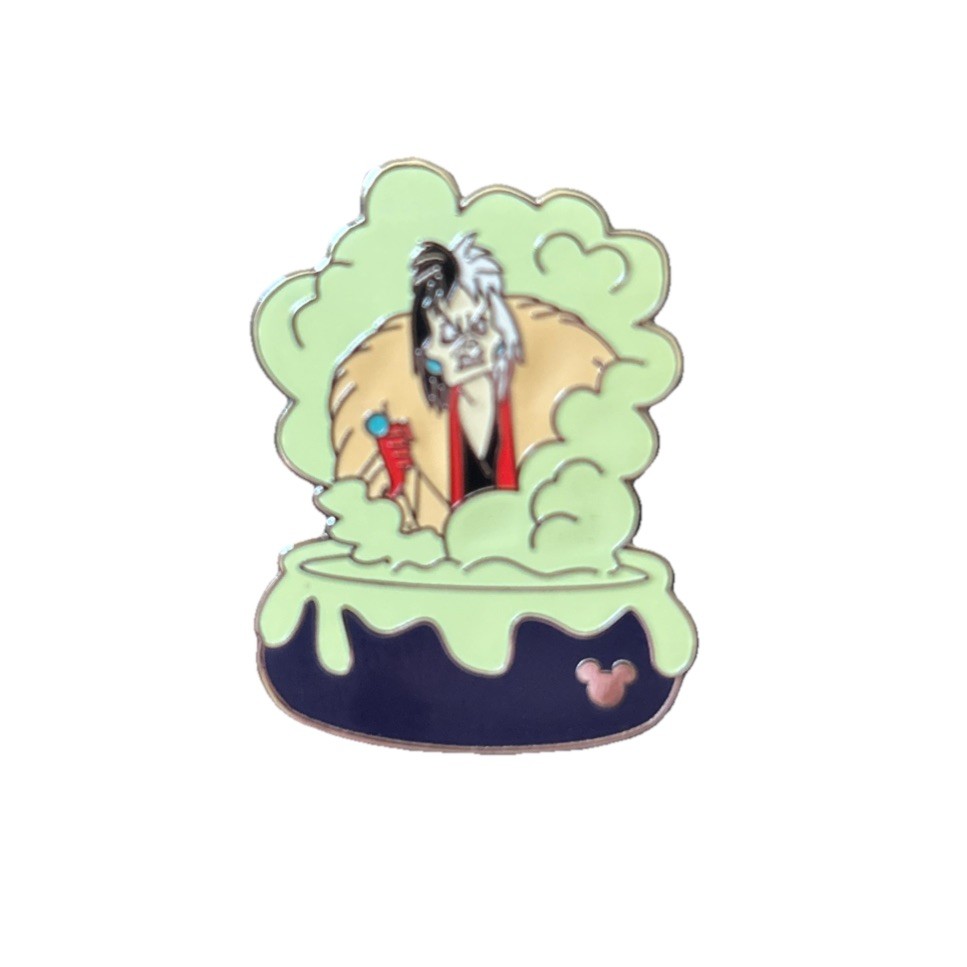 Disney- Cruella DeVil - Villain Cauldron- Hidden Mickey - 101 Dalmations PIN