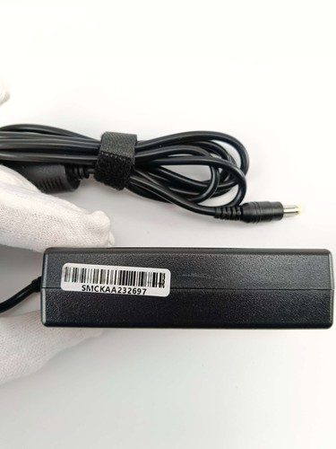 Acer Aspire 65W Zasilacz Towar B - Zdjęcie 3 z 4