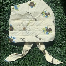 Vintage 70s Betmar forest cottage floral quilted headkerchief headscarf