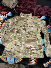 NEW ECWCS ARMY JACKET  WIND COLD WEATHER  GEN III  L4   CAMO  MEDIUM LONG