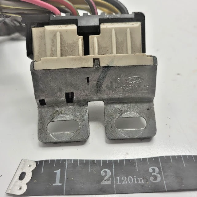 Interruptor de encendido Ford Ranger Bronco II 1980-1994 E4TA-11572-AA OEM Foto 3 de 4