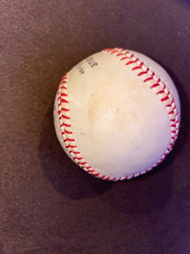 BASEBALL LEGEND DENNY MCLAIN AUTOGRAPHED BASEBALL No COA - Picture 10 of 12