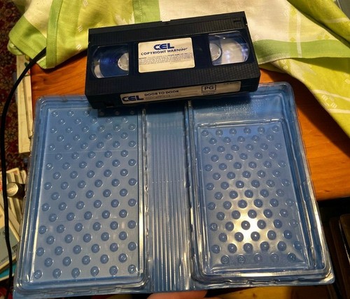 ex-rental VHS video tape cassette. Door to Door Ron Liebman. - Picture 2 of 3