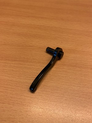 Näherin Nähmaschine Nähmaschine Stangenheber gebraucht.