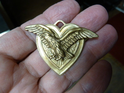 (B-BIRD-8) Eagle wings spread brass heart pin pendant brooch bird bald headed