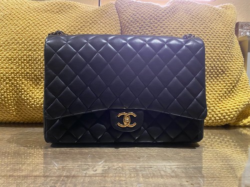 CHANEL PURSE LAMBSKIN