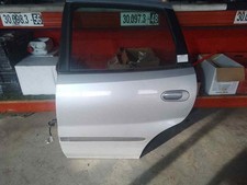 Porte arrière et accessoires Nissan ALMERA TINO
