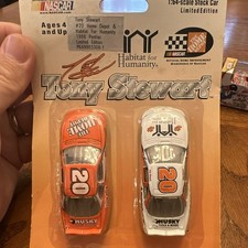 1999 Action Tony Stewart 1/64 Home Depot 20-Habitat for Humanity-2 Cars NIP