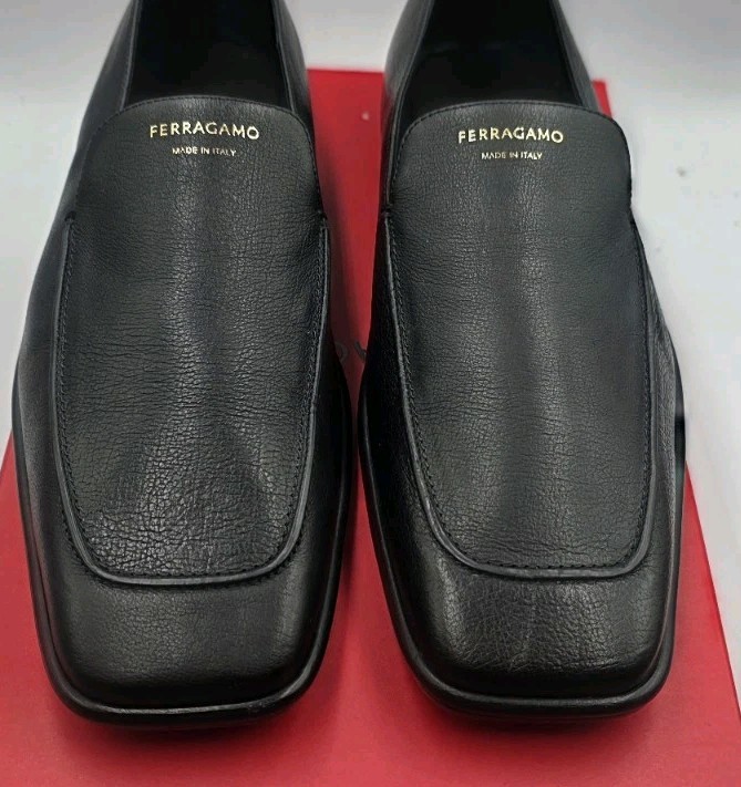 Salvatore Ferragamo Men display picture 1