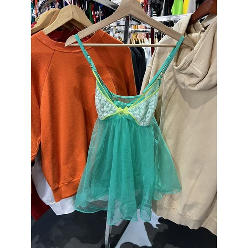 UNDERCOVER Abito Victoria's Secret in rete turchese trasparente con slip grande