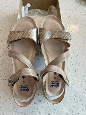 Wanda Panda - Bilma 2 - Tan Gold Leather - Small Wedge Sandal Shoes Size 42 $185