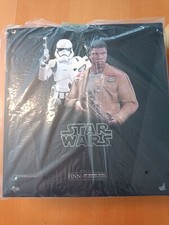 1/6 - Finn & First Order Riot Control Stormtr...