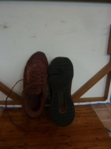 NIKE VERSAIR RED SEPIA BLK-BURGUNDY CRUSH SNEAKERS WOMENS SZ. 7 NWOB - Picture 5 of 7