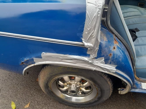 Ford Cortina Mk3 2000E Auto - Picture 5 of 17